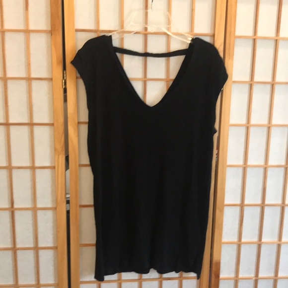 Bordeaux Tops - XS Black Anthropologie Tunic